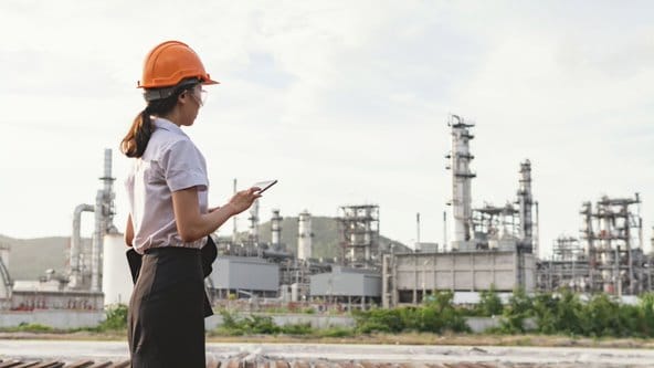 Enhancing the oil and gas industry with remote connectivity title=